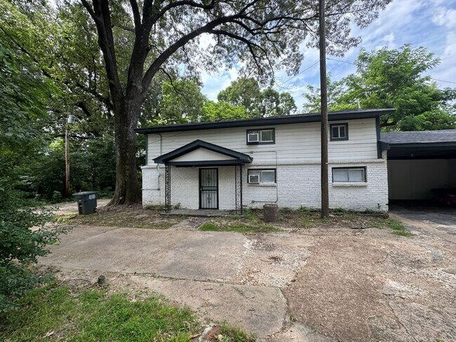 property at 1413 Ferguson Rd