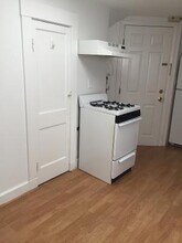 130 Nichols Ave, Unit #3 in Watertown, MA - Building Photo - Building Photo