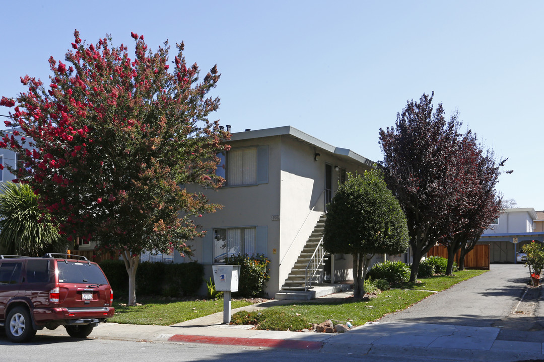 906 Del Mar Ave in San Jose, CA - Foto de edificio