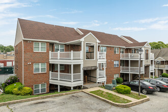 Towne Estates in Wilmington, DE - Building Photo - Building Photo