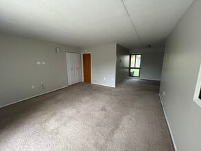 7 Ashley Ct in Evesham, NJ - Building Photo - Building Photo