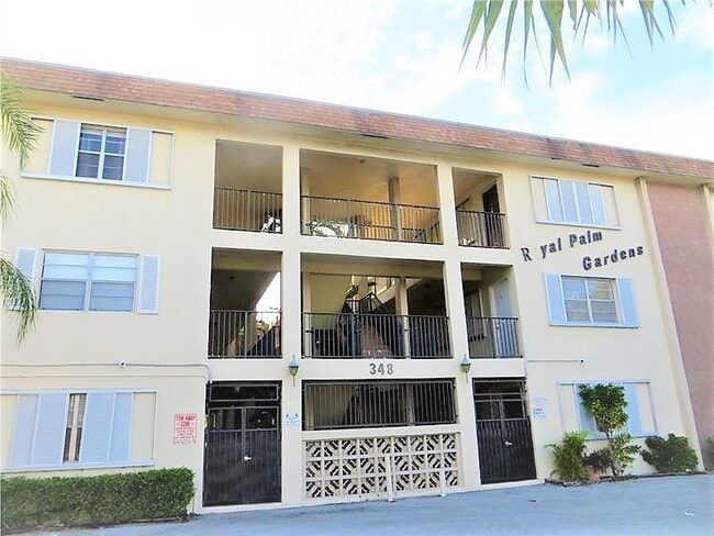 property at 348 S Federal Hwy