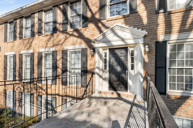 property at 1101 Collier Rd NW