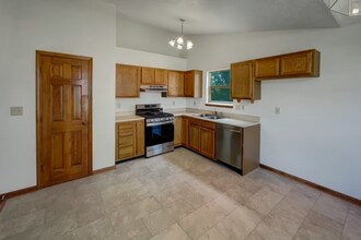 4825 May Ridge Ln in Indianapolis, IN - Building Photo - Building Photo
