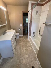 601 13th Ave SE in Austin, MN - Building Photo - Building Photo