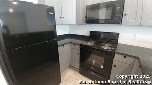 6926 Crestway Rd in San Antonio, TX - Building Photo - Building Photo