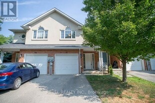 20 McConkey Crescent in Brantford, ON - Building Photo