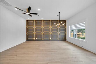 4834 Higgins St in Houston, TX - Building Photo - Building Photo