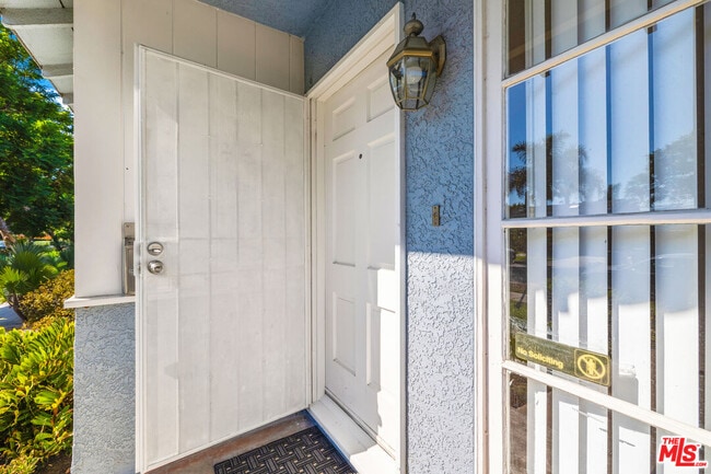 property at 836 Appelby St