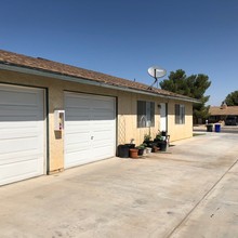 21385 Klamath Rd in Apple Valley, CA - Building Photo - Other