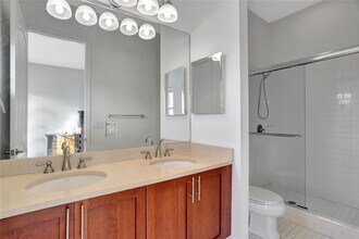 1345 SW 4th Ct in Fort Lauderdale, FL - Building Photo - Building Photo