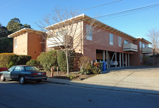 Rogers Greene Apartments in San Rafael, CA - Building Photo - Building Photo