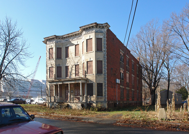 87-89 Atwood St in Hartford, CT - Building Photo - Building Photo