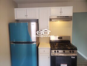 5854 N 64th St in Milwaukee, WI - Building Photo - Building Photo