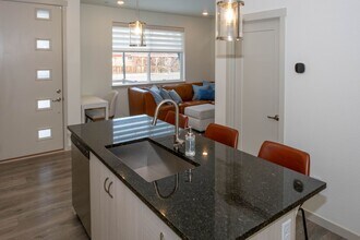 1067 Spartan Ave in Berthoud, CO - Building Photo - Building Photo