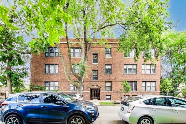 1702 W Summerdale Ave in Chicago, IL - Building Photo - Building Photo