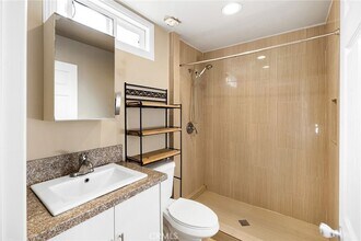 15549 Ludlow St in Los Angeles, CA - Building Photo - Building Photo