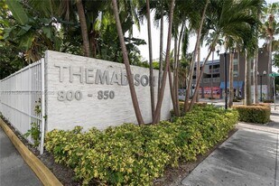 850 N Miami Ave in Miami, FL - Building Photo