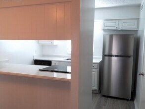 5550 Terrace Ct in Temple Terrace, FL - Building Photo - Building Photo