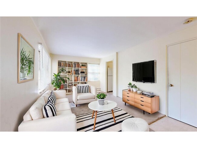 property at 235 Exeter Pl