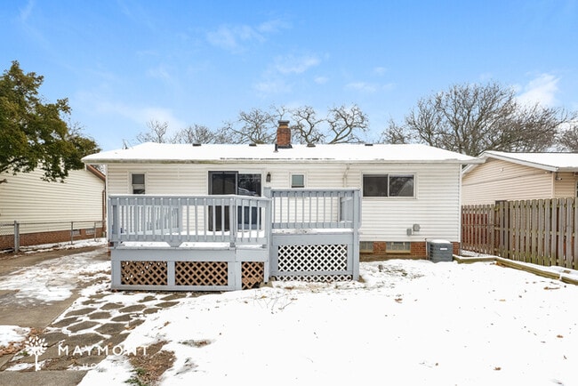 930 Colonel Dr in Cleveland, OH - Building Photo - Building Photo