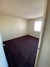 4165 W Broadway in Hawthorne, CA - Building Photo - Building Photo