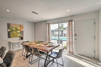 7720 E Heatherbrae Ave in Scottsdale, AZ - Foto de edificio - Building Photo