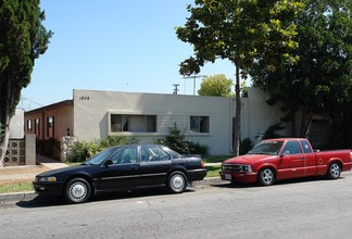 1809 E Wilson Ave in Orange, CA - Building Photo - Building Photo