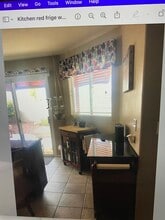 1317 Olvera way, Unit B in Las Vegas, NV - Building Photo - Building Photo