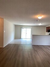 3116 Middleview Rd in Fort Worth, TX - Foto de edificio - Building Photo