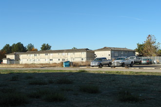 Sundown Square Apartments in Ontario, OR - Building Photo - Building Photo