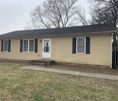 1502 Laurel Ct in Murfreesboro, TN - Building Photo