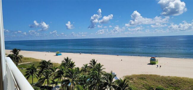 328 N Ocean Blvd in Pompano Beach, FL - Building Photo - Building Photo