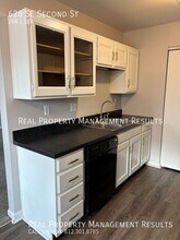 626 SE 2nd St in Evansville, IN - Building Photo - Building Photo