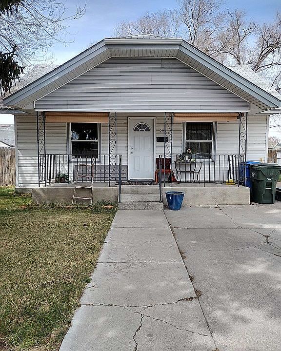 property at 548 W Carson St