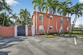 1405 Miami Rd in Fort Lauderdale, FL - Building Photo - Building Photo