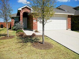 1408 Silver Maple Ln in Royse City, TX - Building Photo