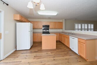 110 Trail Ridge Way in Hendersonville, TN - Building Photo - Building Photo