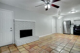 507 S Las Vegas Trail in White Settlement, TX - Building Photo - Building Photo