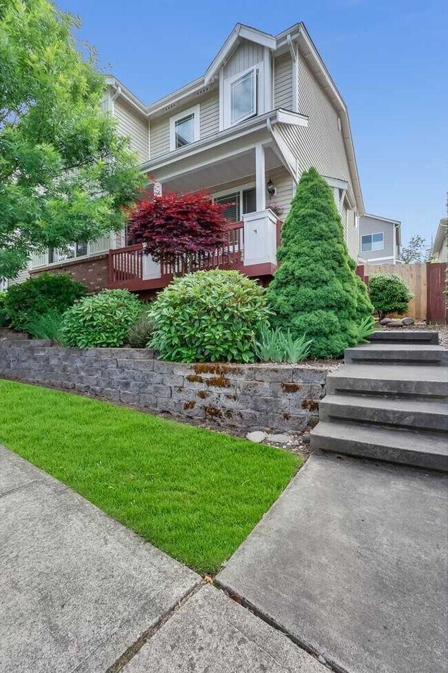 714 La Grande Blvd in Puyallup, WA - Building Photo - Building Photo