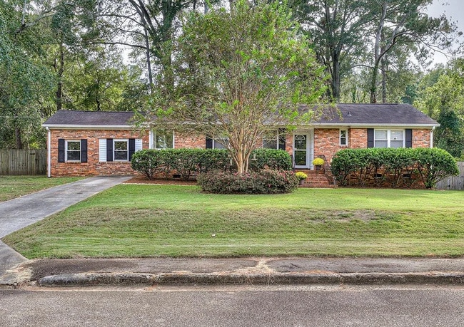 property at 2434 Brentwood Pl