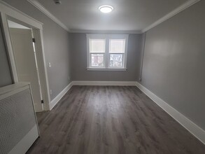 738 Washington St, Unit 19 in Norwood, MA - Foto de edificio - Building Photo