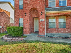 1116 Hampton Dr in Forney, TX - Building Photo - Building Photo