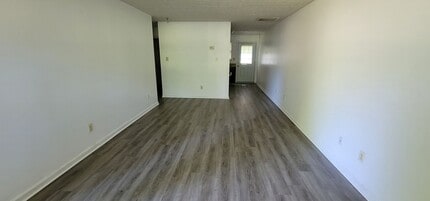 227 Franklin St in Zebulon, GA - Building Photo - Building Photo