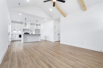 29 Islay Dr in Bella Vista, AR - Building Photo - Building Photo