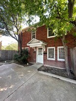 106-A W 38th St in Austin, TX - Building Photo