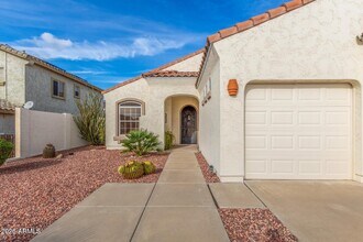 10606 W Adam Ave in Peoria, AZ - Building Photo - Building Photo