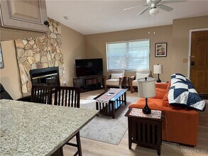 6792 S Hollyoak Point in Homosassa, FL - Building Photo - Building Photo