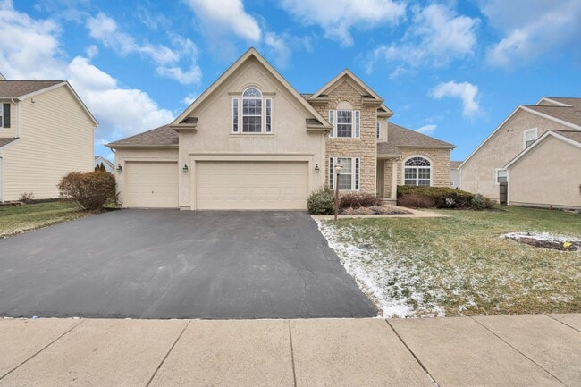 3796 Village Club Dr in Powell, OH - Building Photo - Building Photo