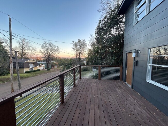 1021 Monroe St-Unit -A in Jackson, MS - Building Photo - Building Photo